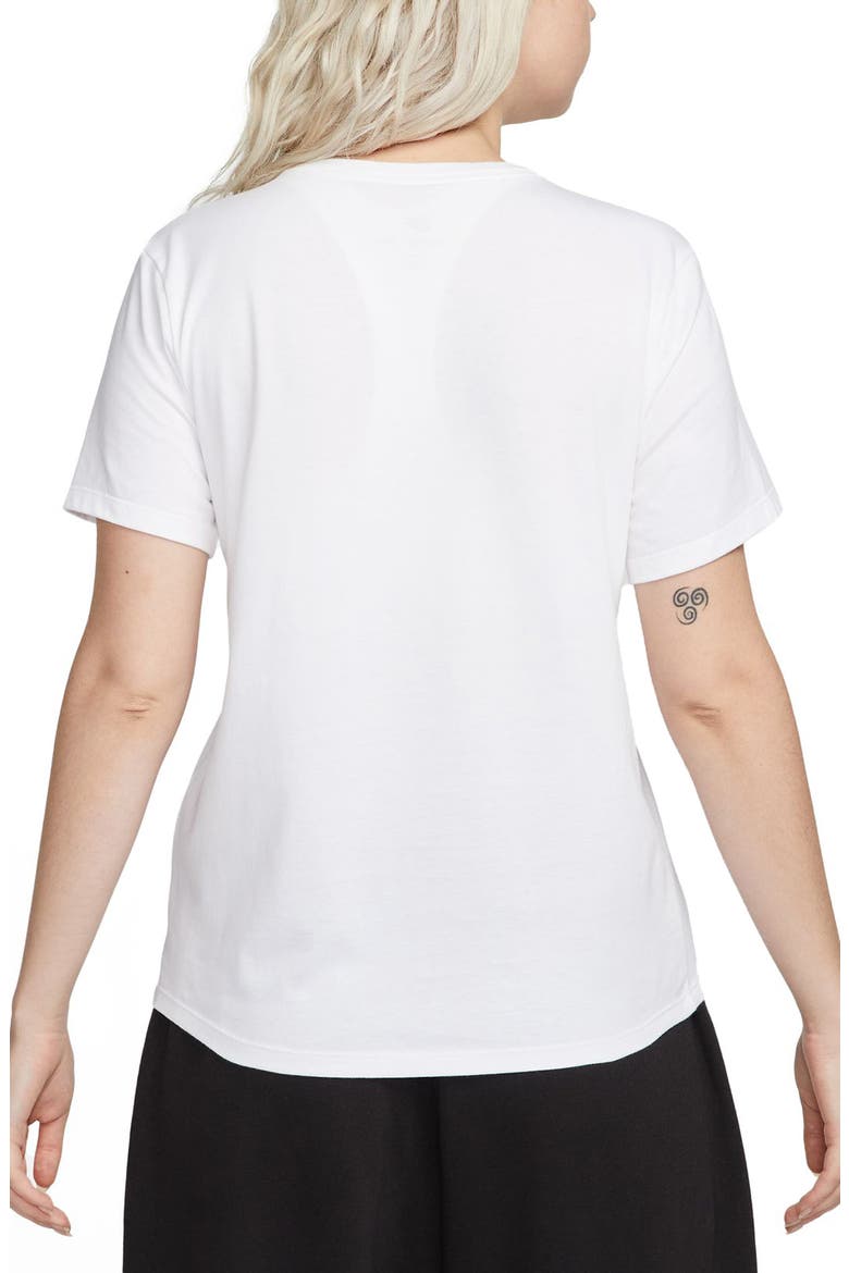 Sportswear Club Essentials T-Shirt, Alternate, color, 100 WHITE/BLACK
