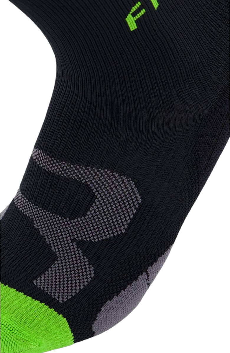 2XU Recovery FIR Compression Socks, Alternate, color, Black/Grey
