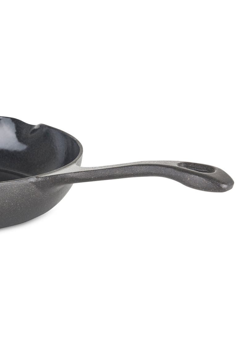 10.5-Inch Cast Iron Chef's Pan with Spouts, Alternate, color, BLACK