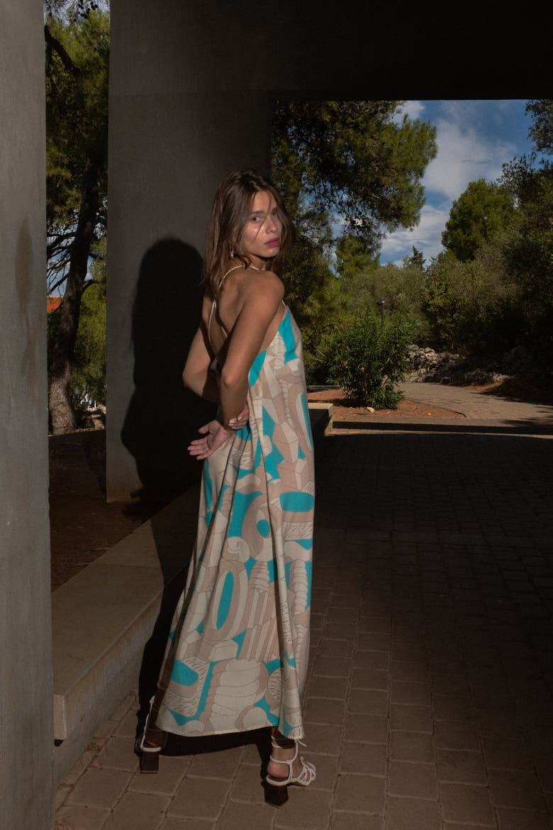 Intermission Flowy Strappy Midi Dress, Alternate, color, Sculpting