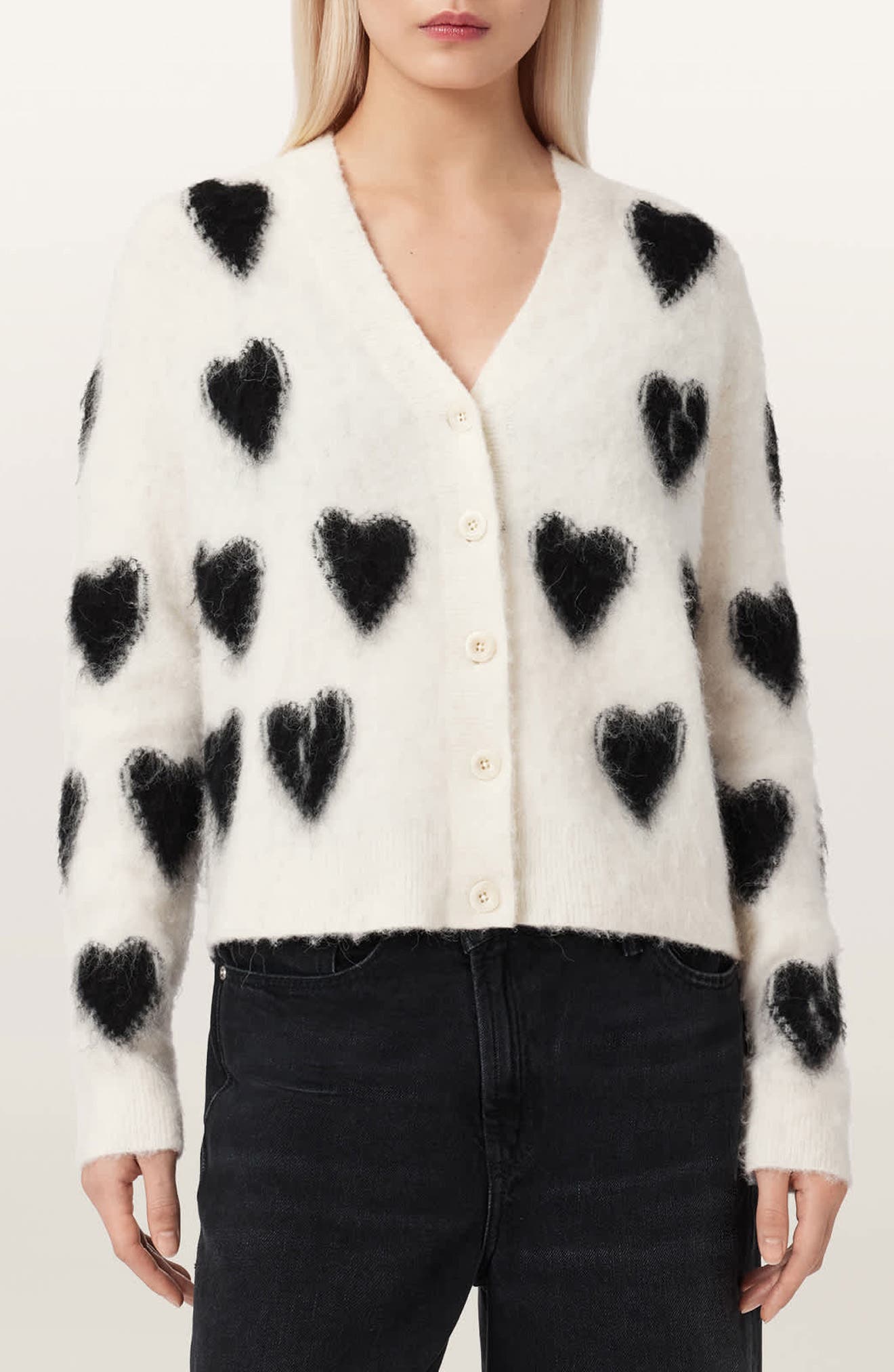 selected CHALK WHITE/ BLACK