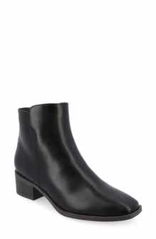 Journee Collection Capri Bootie