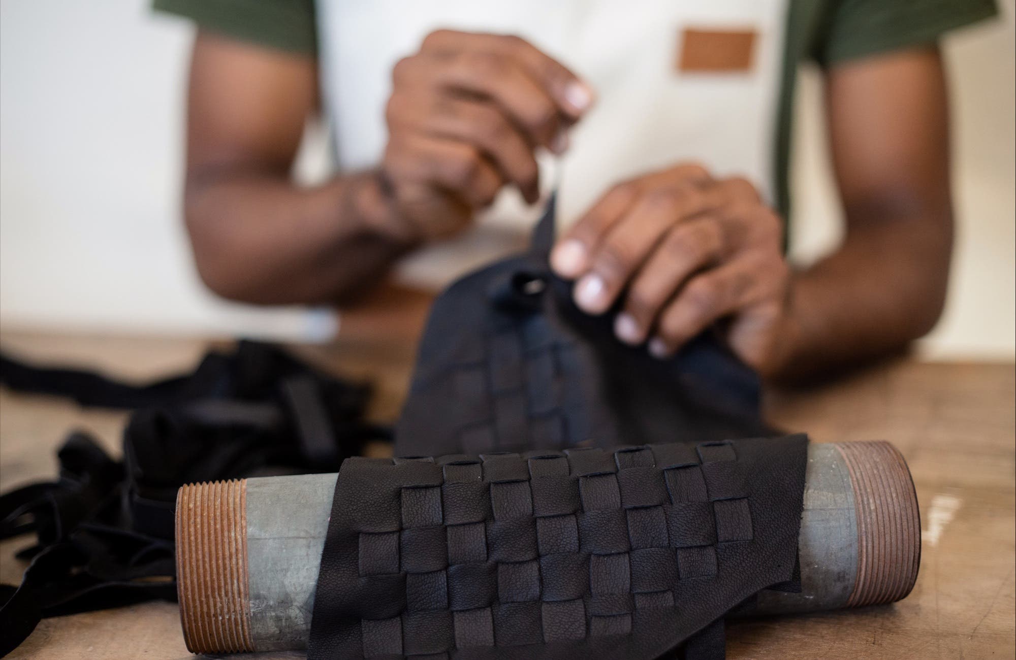 Deux Mains Fold Over Bag, Alternate, color, Black