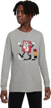 Nike Kids' Sportswear Long Sleeve Graphic T-Shirt