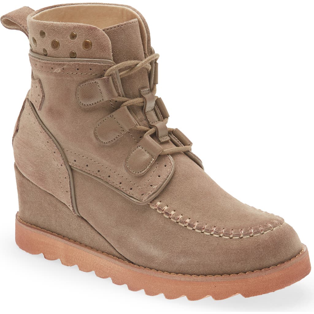 Chocolat Blu Myla Wedge Boot