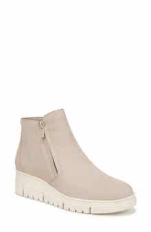 Vionic Uptown Sur Platform Wedge Bootie