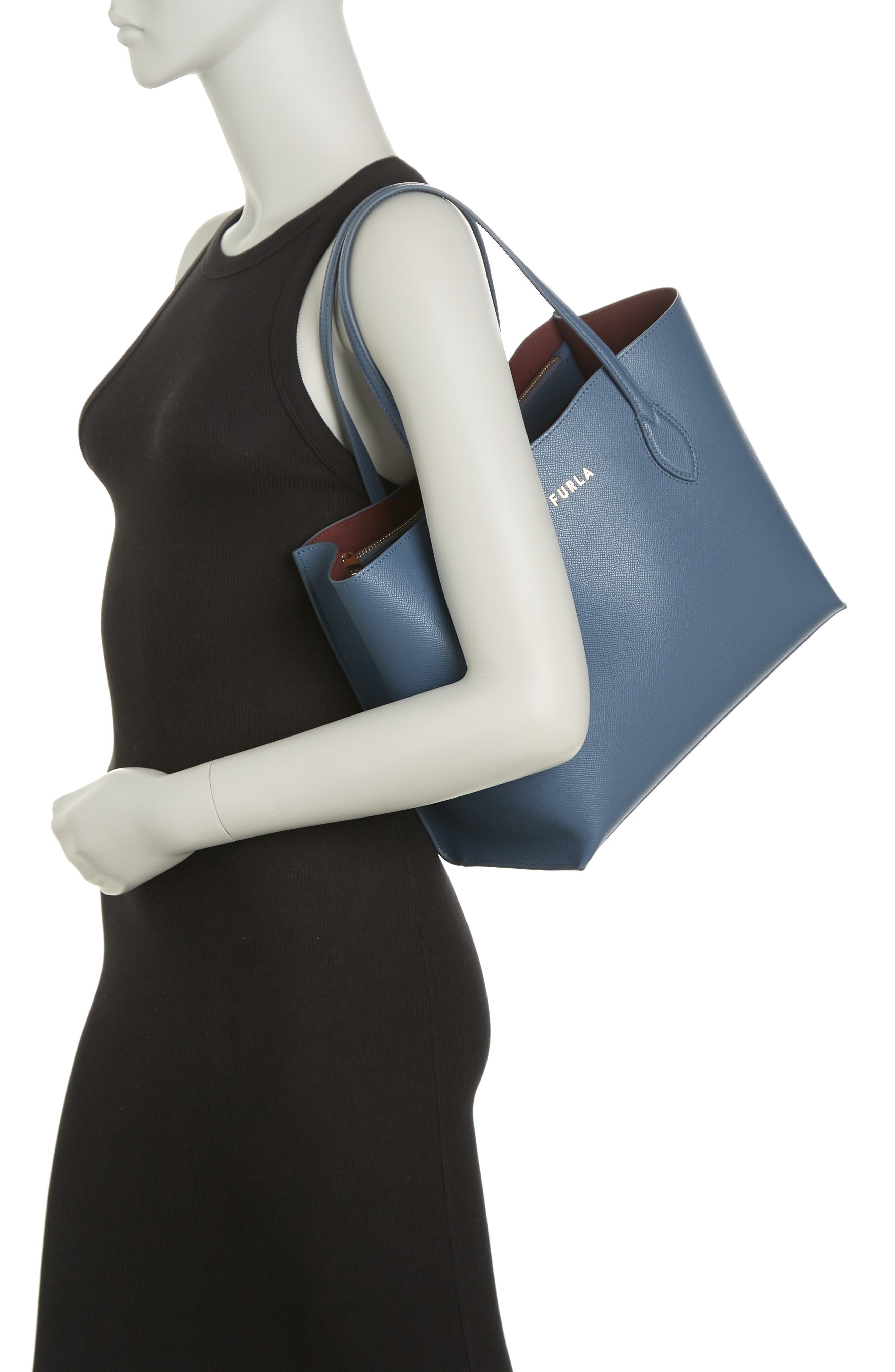 Era M Tote, Alternate, color, BLU DENIM
