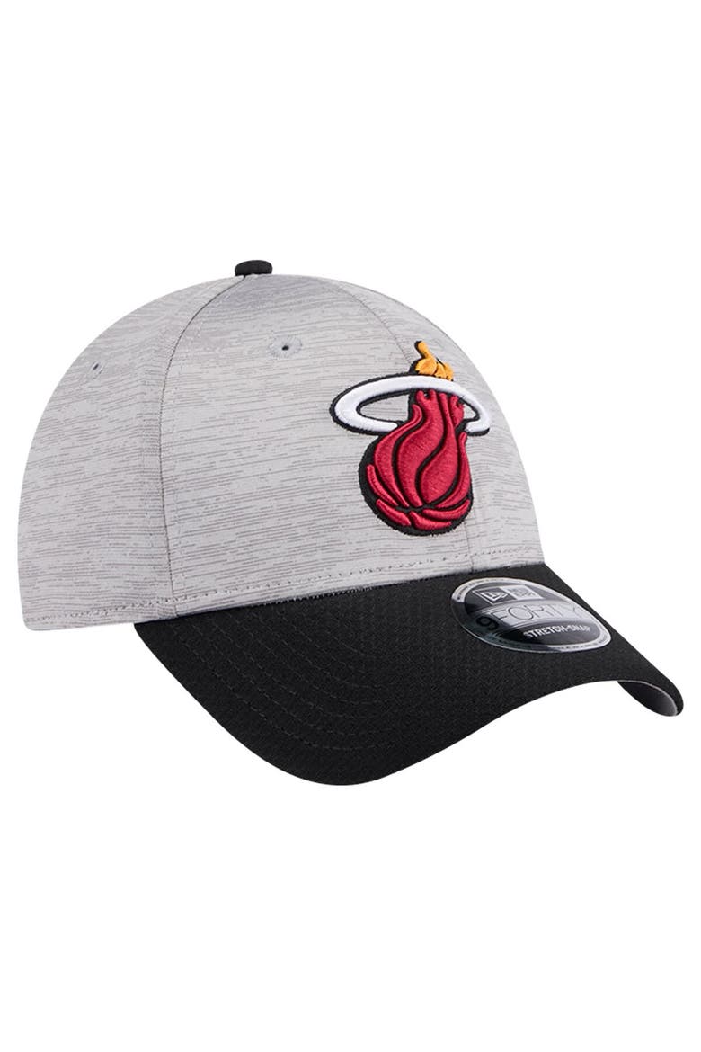 Men's New Era Heather Gray/Black Miami Heat Active Digi-Tech Two-Tone 9FORTY Adjustable Hat, Alternate, color, Heather Gray