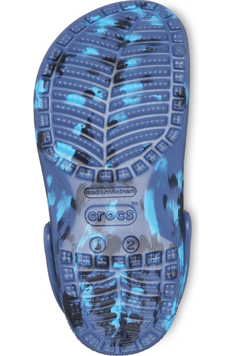 CROCS Kids' Classic Marbled Clog, Alternate, color, Nvy/Mlt