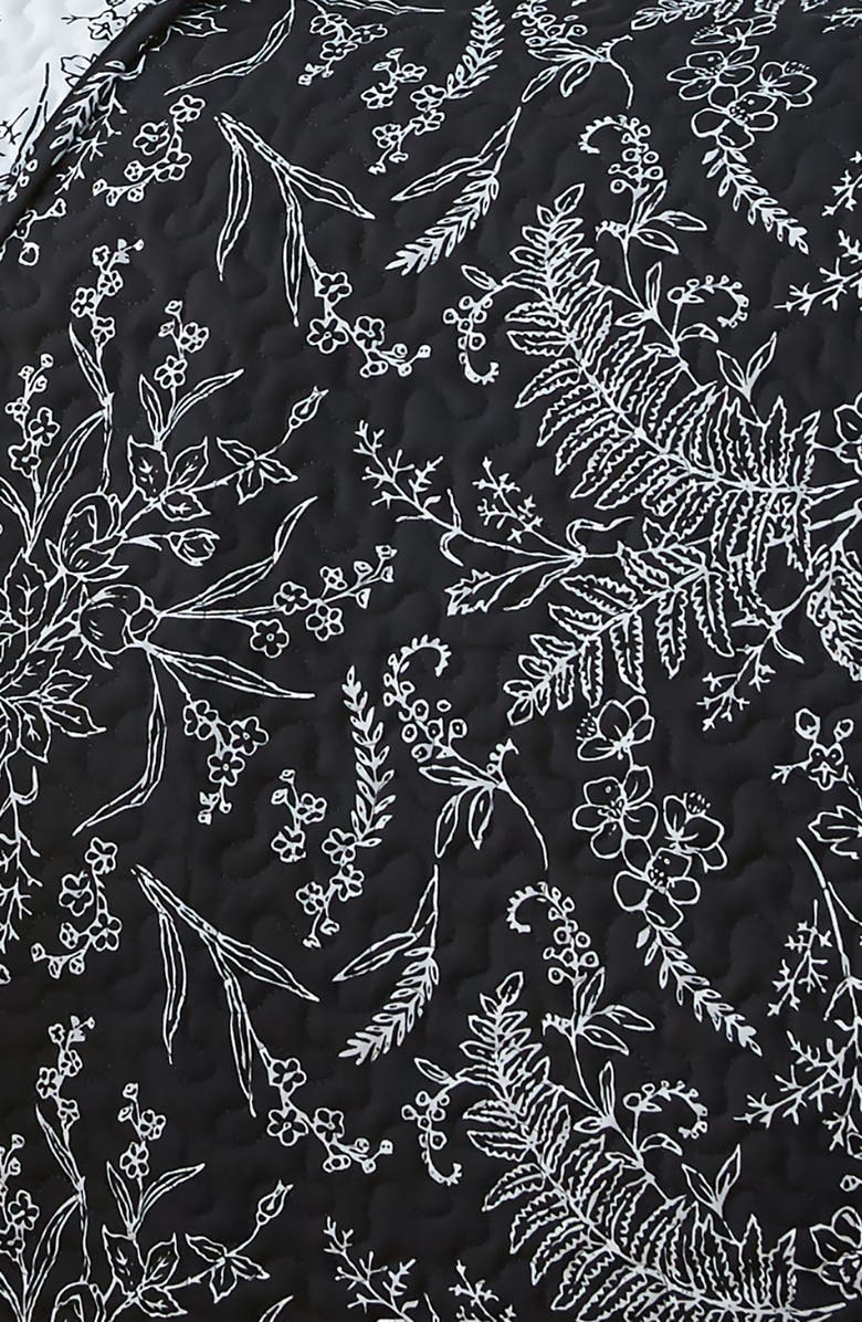 SOUTHSHORE FINE LINENS Winter Brush Reversible Quilt Set, Alternate, color, Black