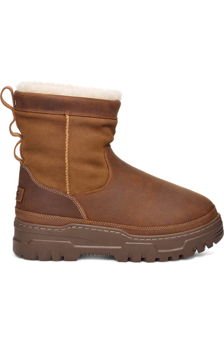 UGG<sup
®</sup
Heritage Trailgazer Waterproof Genuine Shearling
Wool Boot, Alternate, color, Chestnut