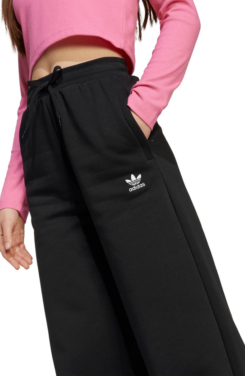 adidas Originals Kids' Wide Leg Sweatpants, Alternate, color, Black/ White