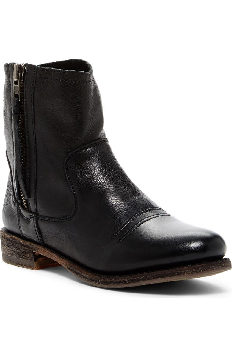 Blackstone Side Zip Leather Boot, Main, color,