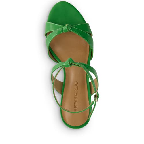 BERNARDO FOOTWEAR BERNARDO FOOTWEAR NEERA MID HEEL SANDAL