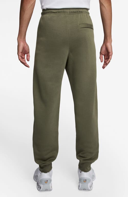 Nike Club Fleece Joggers In Green