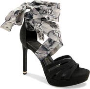 Kenneth Cole Nikki Sandal