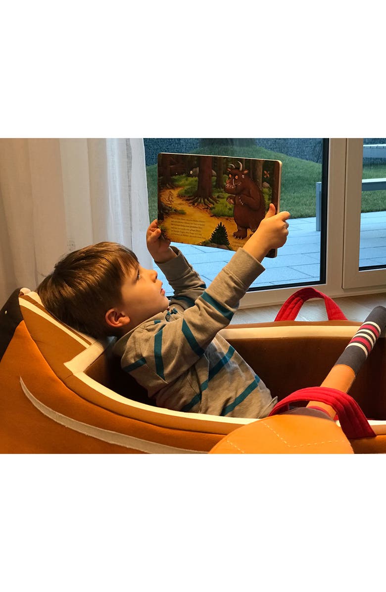 ROLE PLAY The Little Woodland Canoe, Alternate, color, 