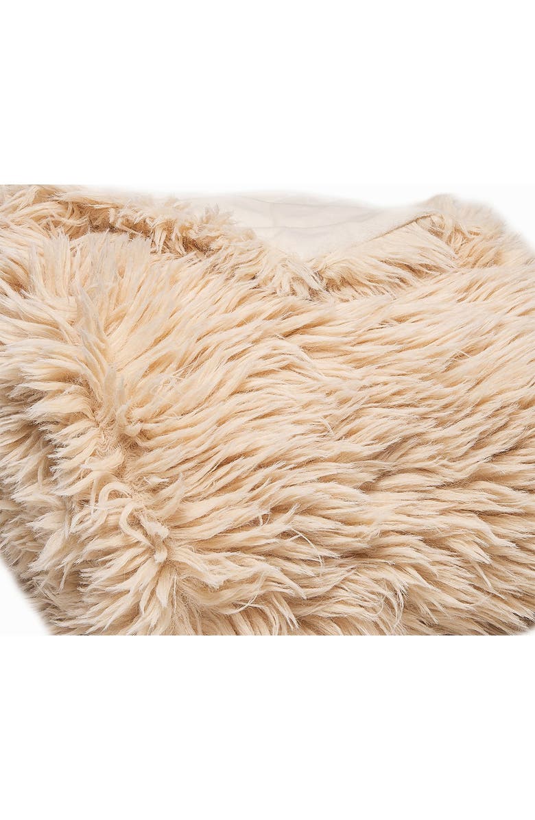 LUXE Faux Fur Throw - 50" x 60" - Tibetan, Alternate, color, 