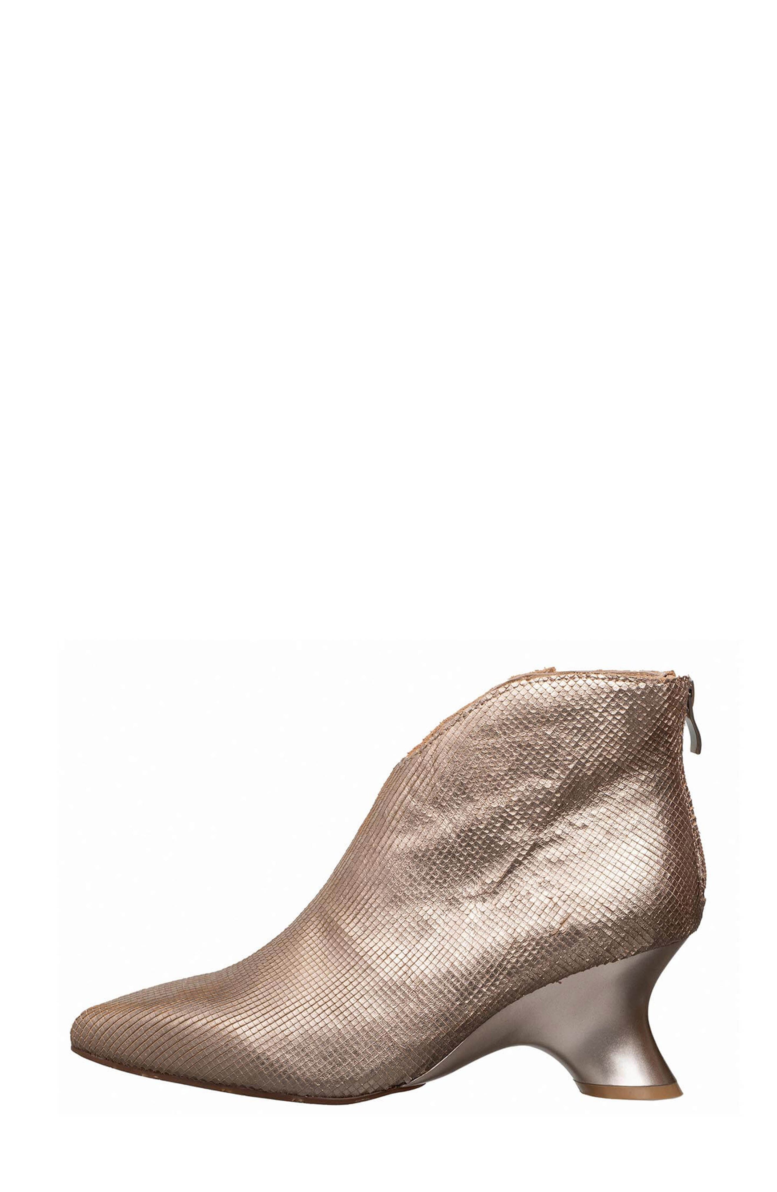 Phoebe Boot, Alternate, color, GOLD