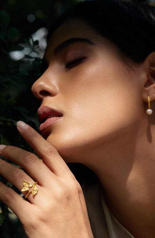 Satya Jewelry Freedom To Soar Adjustable Butterfly Ring In Gold