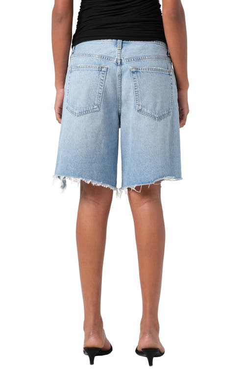 Agolde Indra Denim Knee Shorts In Force