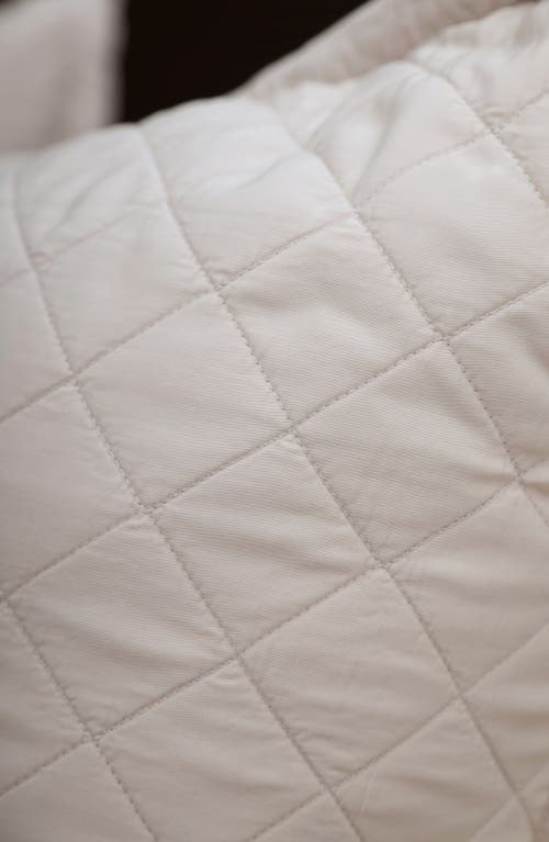 Pom Pom At Home Monaco 300-thread Count Sateen Coverlet In Sand