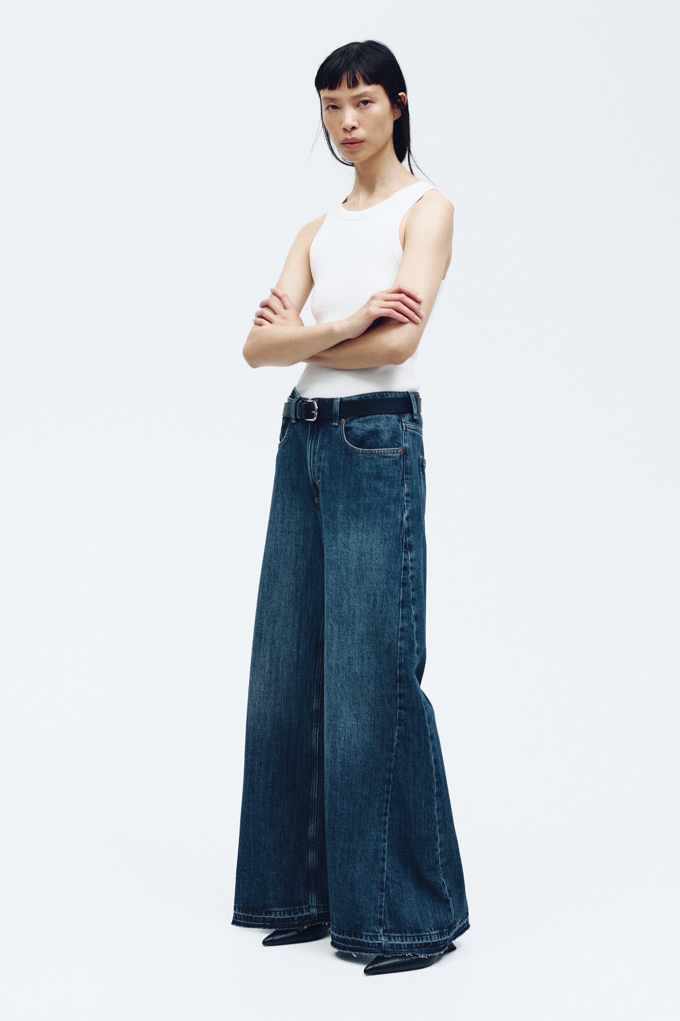 Wide High Jeans - image 2