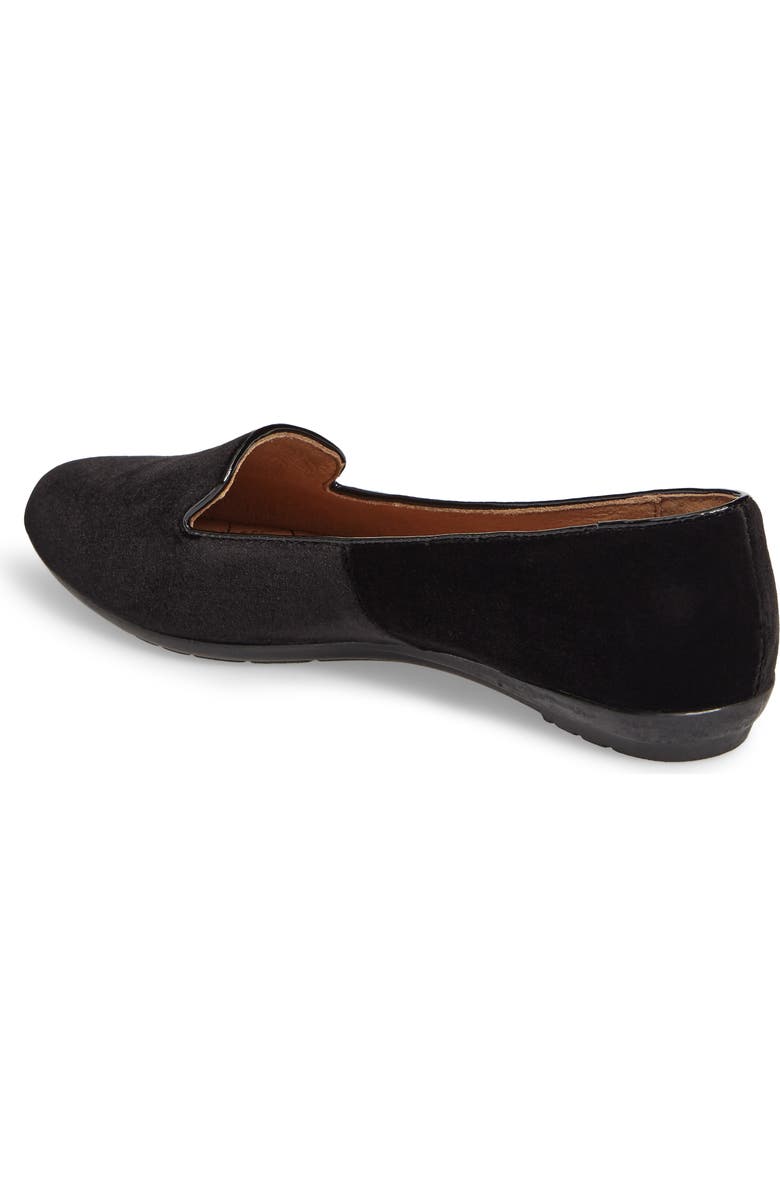 Söfft Belden Almond Toe Loafer, Alternate, color,