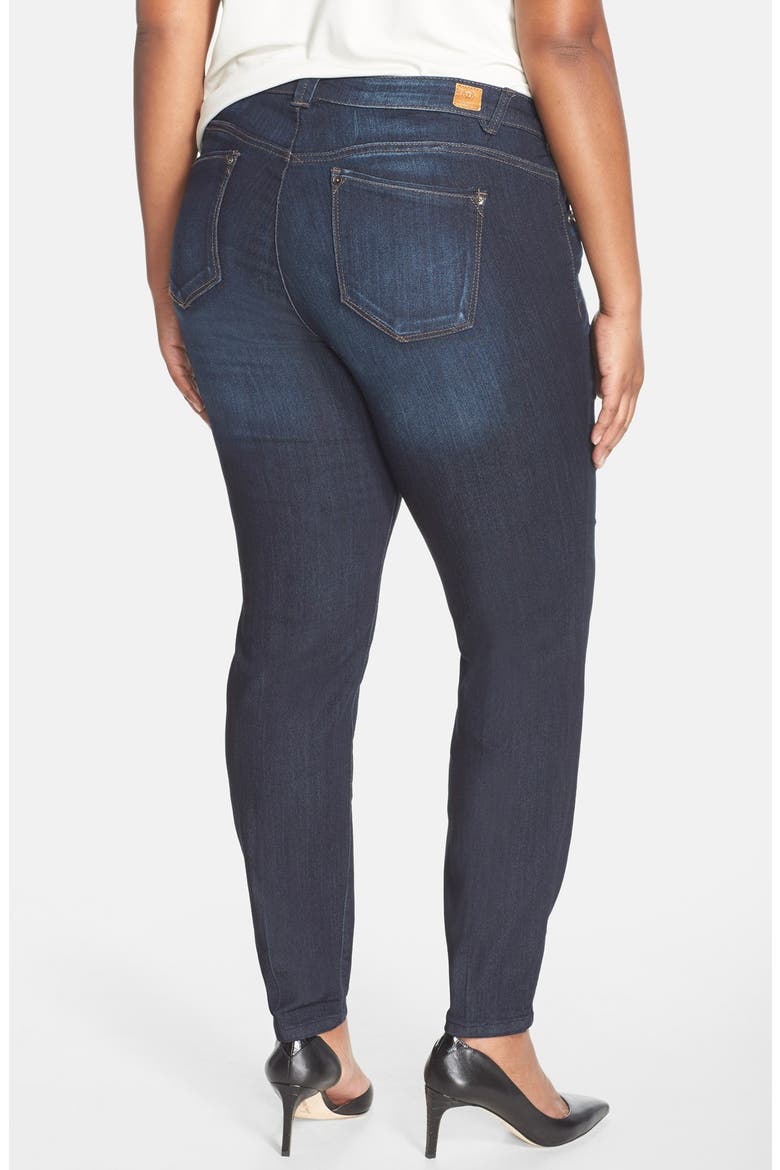 'Super Smooth' Stretch Skinny Jeans (Nordstrom Exclusive), Alternate, color, DKNV1-DARK NAVY1