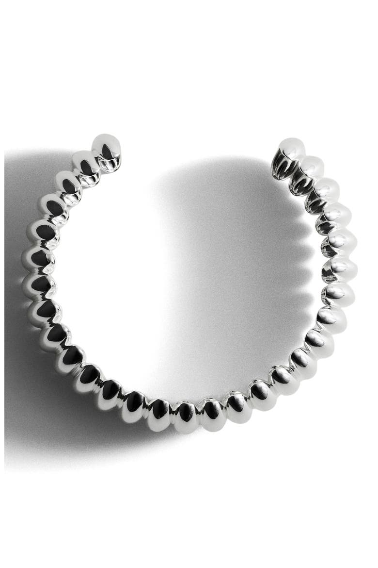 x Kaia Gerber Ridge Embossed Choker Necklace, Alternate, color, SILVER