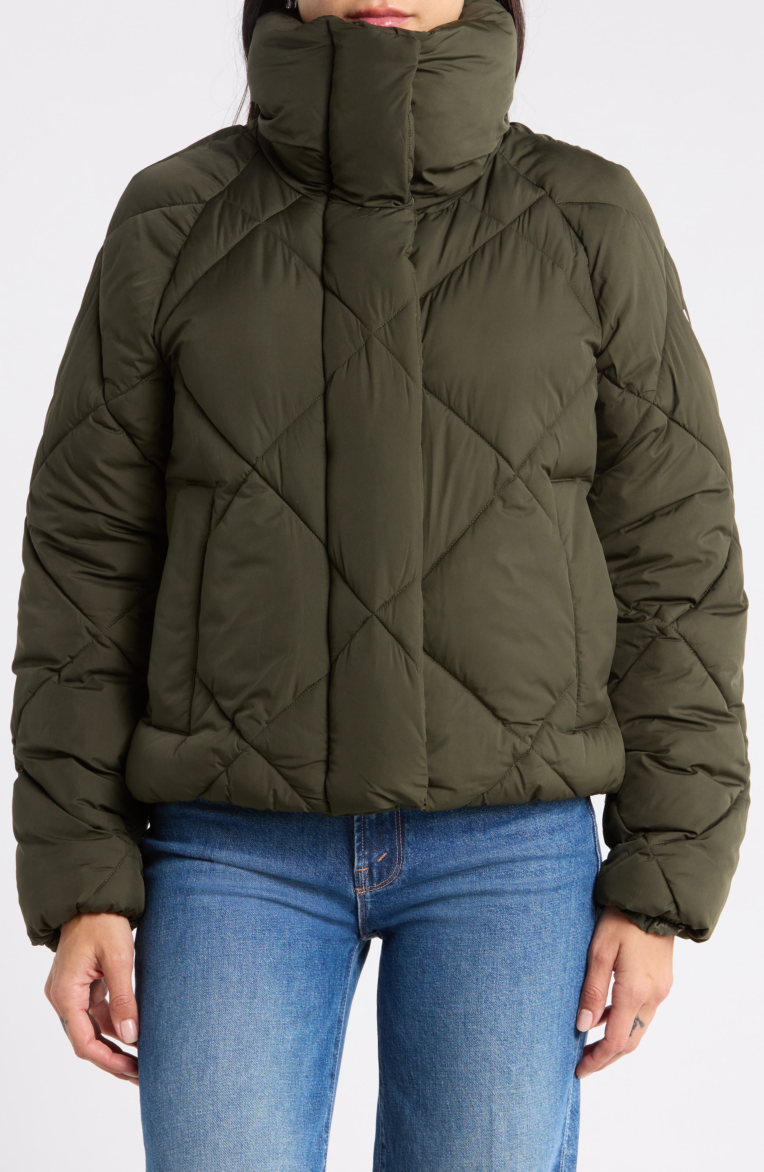 Diamond Quilted Cloud Puffer Jacket