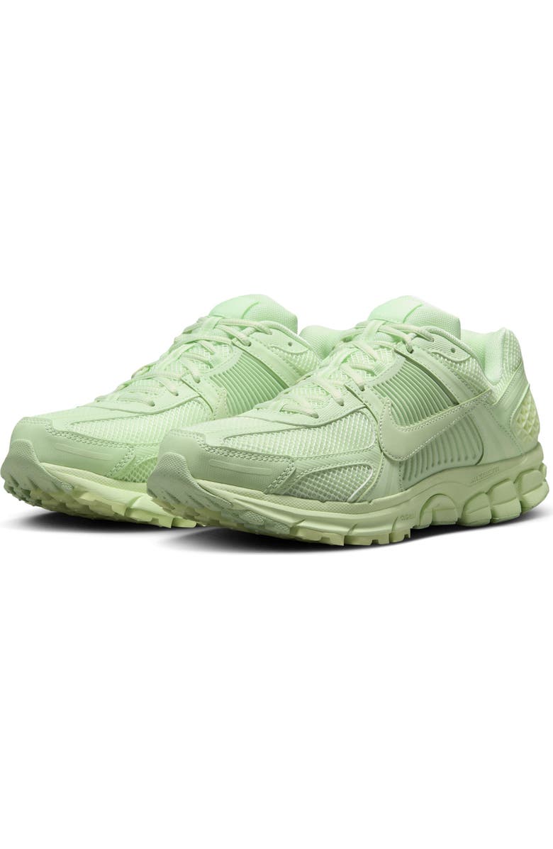 Nike Zoom Vomero 5 Sneaker, Main, color,
