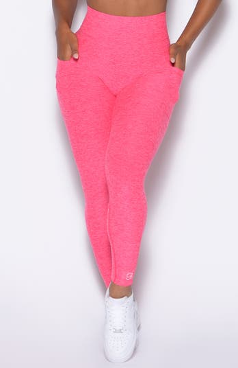 Bombshell CURVES LEGGINGSトープ上下セット Bombshell Sportswear Curves 2.0 Leggings | Nordstrom