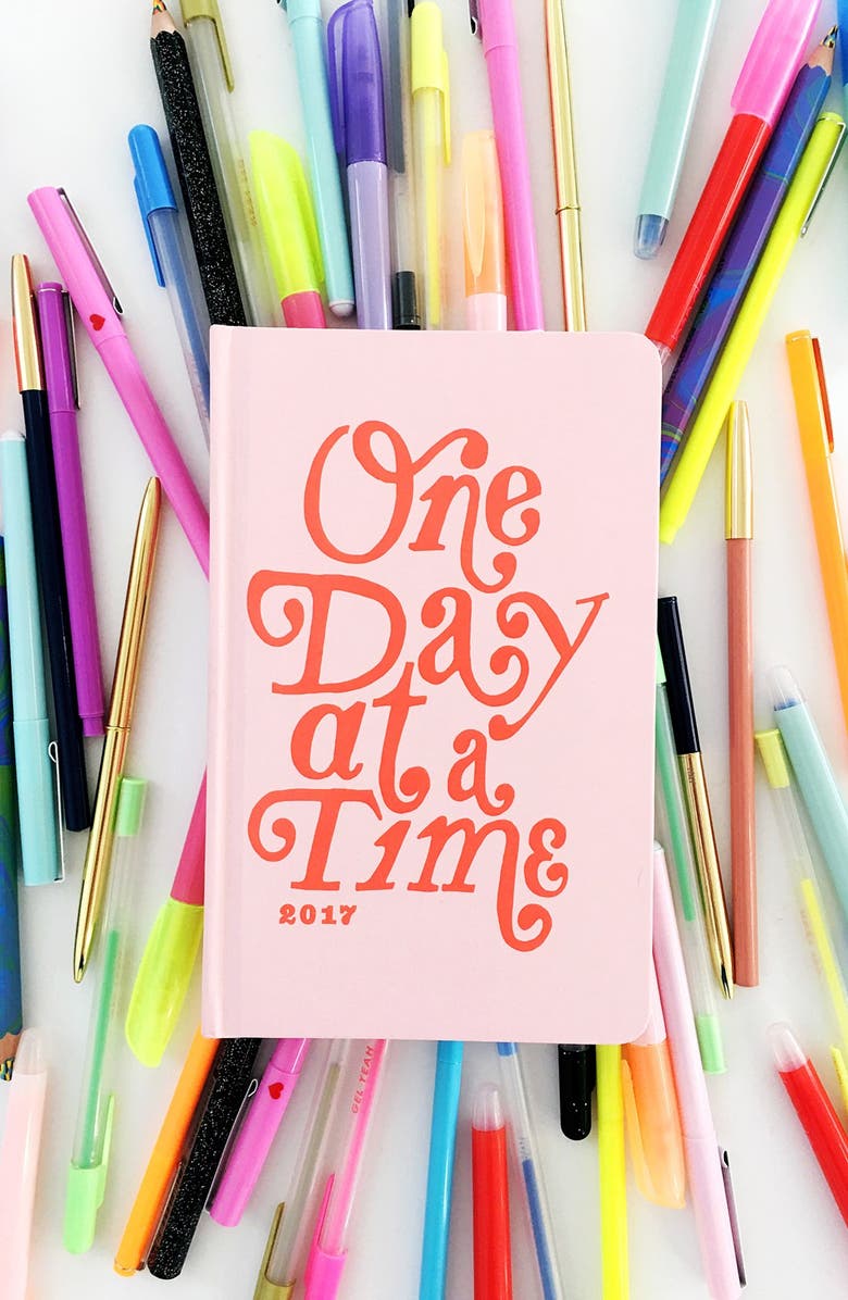 ban.do 'Classic - One Day At A Time' Hardcover 17-Month Agenda, Alternate, color,