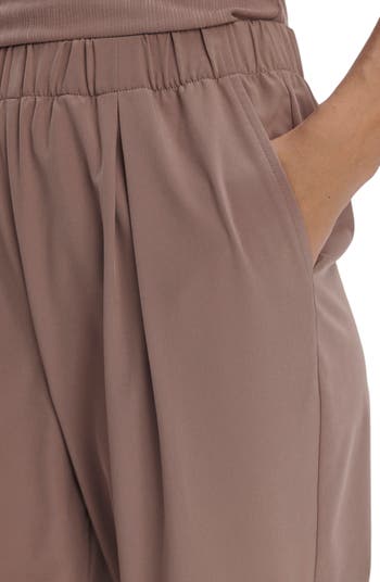 Alana Slim Tapered Pants