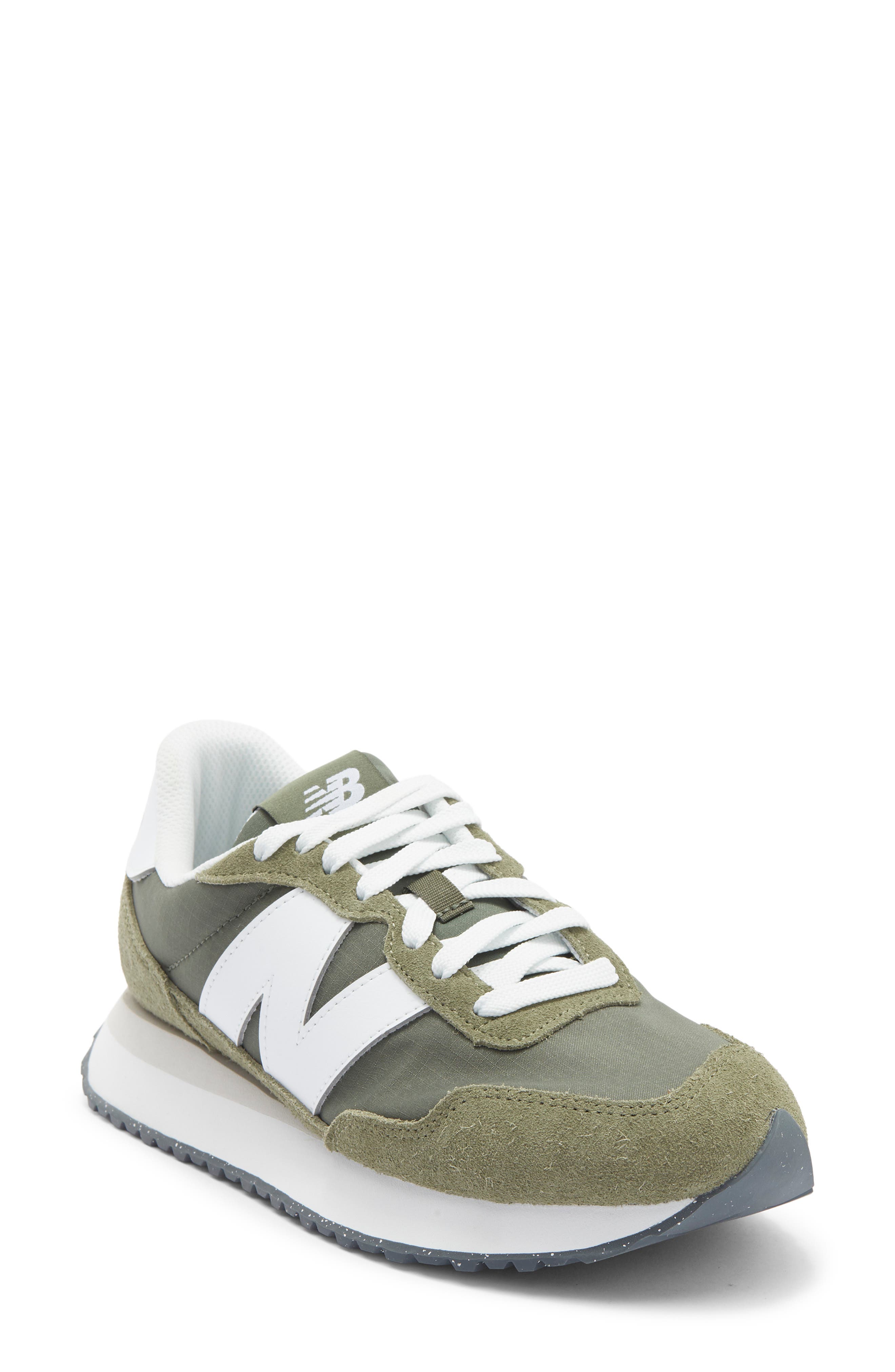  Dark Olivine/ Nb White