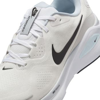 Structure 26 Running Shoe
