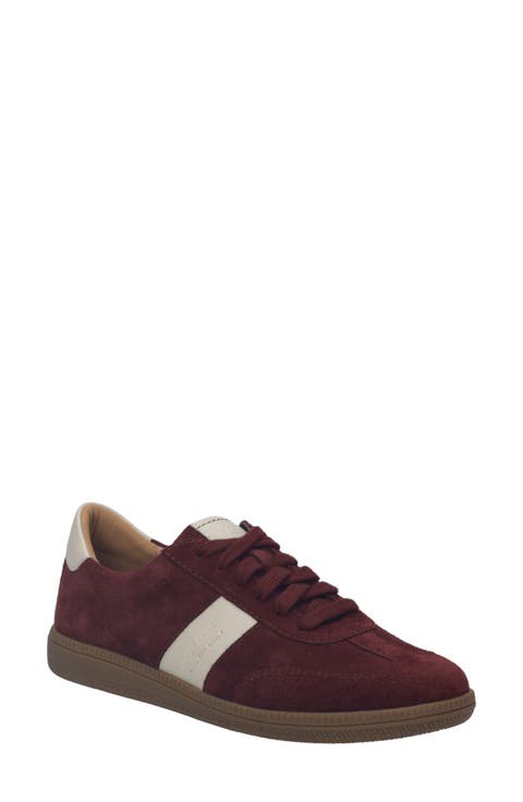 Joleen Sneaker