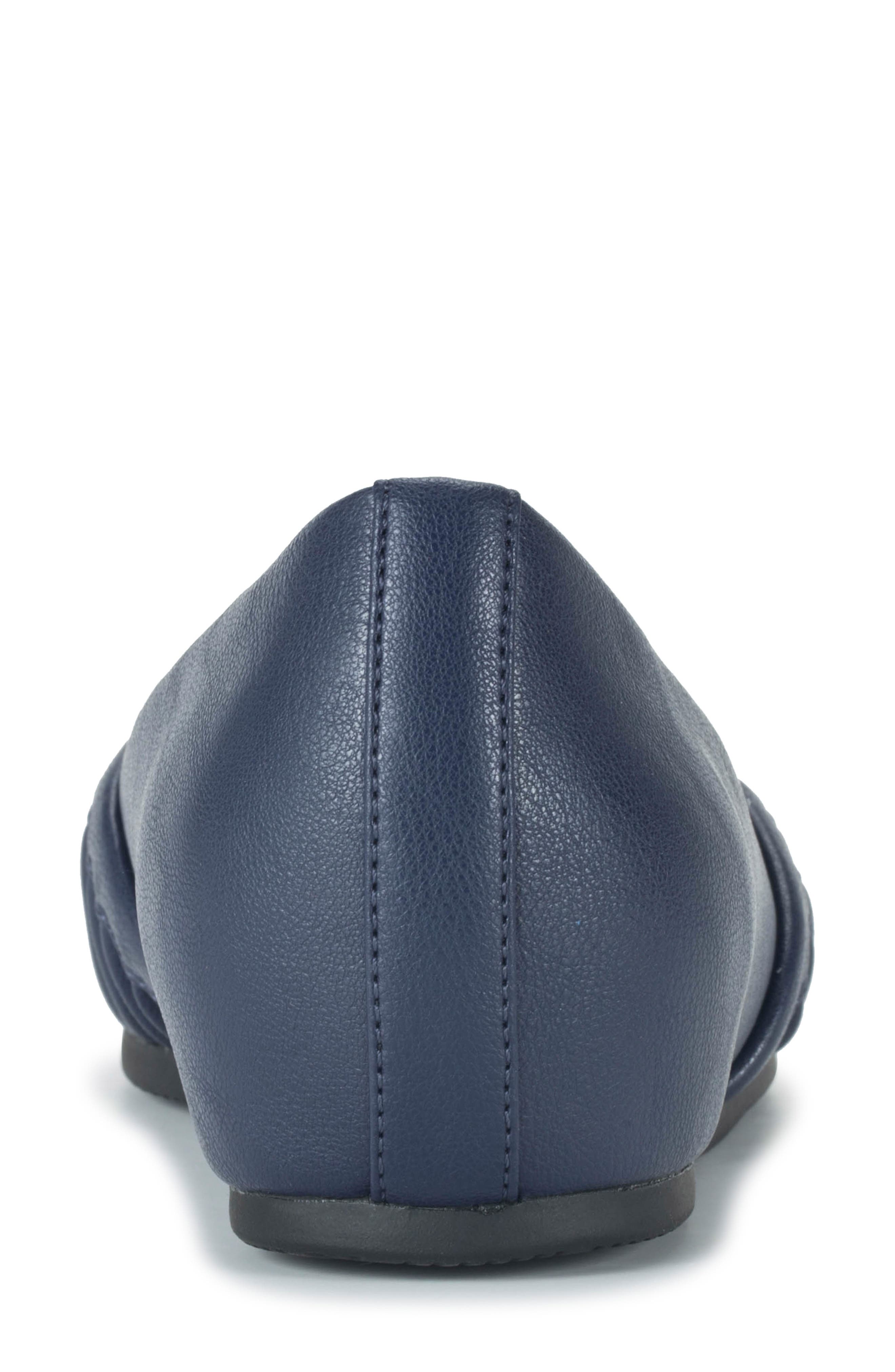 BARETRAPS Charlie Flat, Alternate, color, Midnight