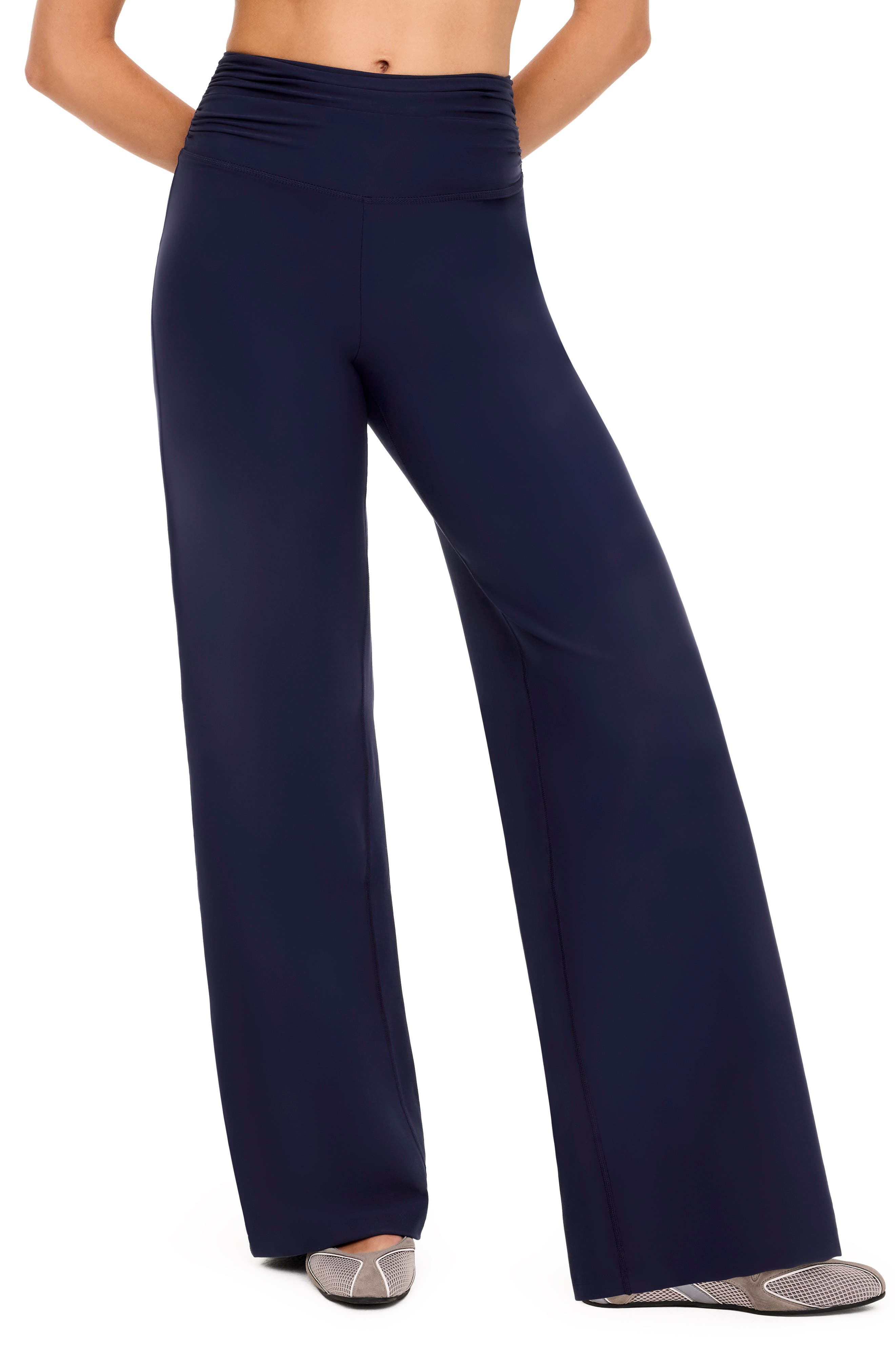 selected TIMELESS NAVY