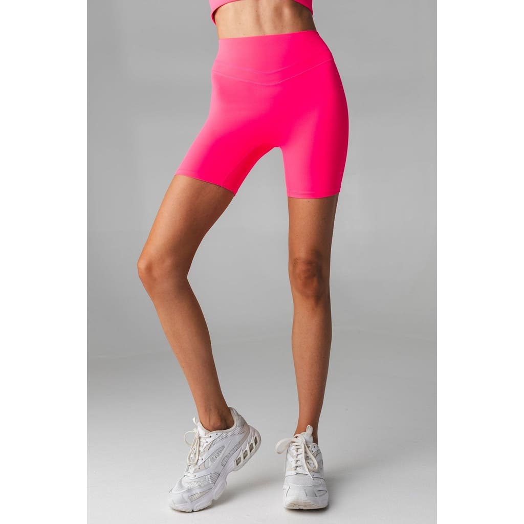 Vitality Pulse Volley Short In Pink
