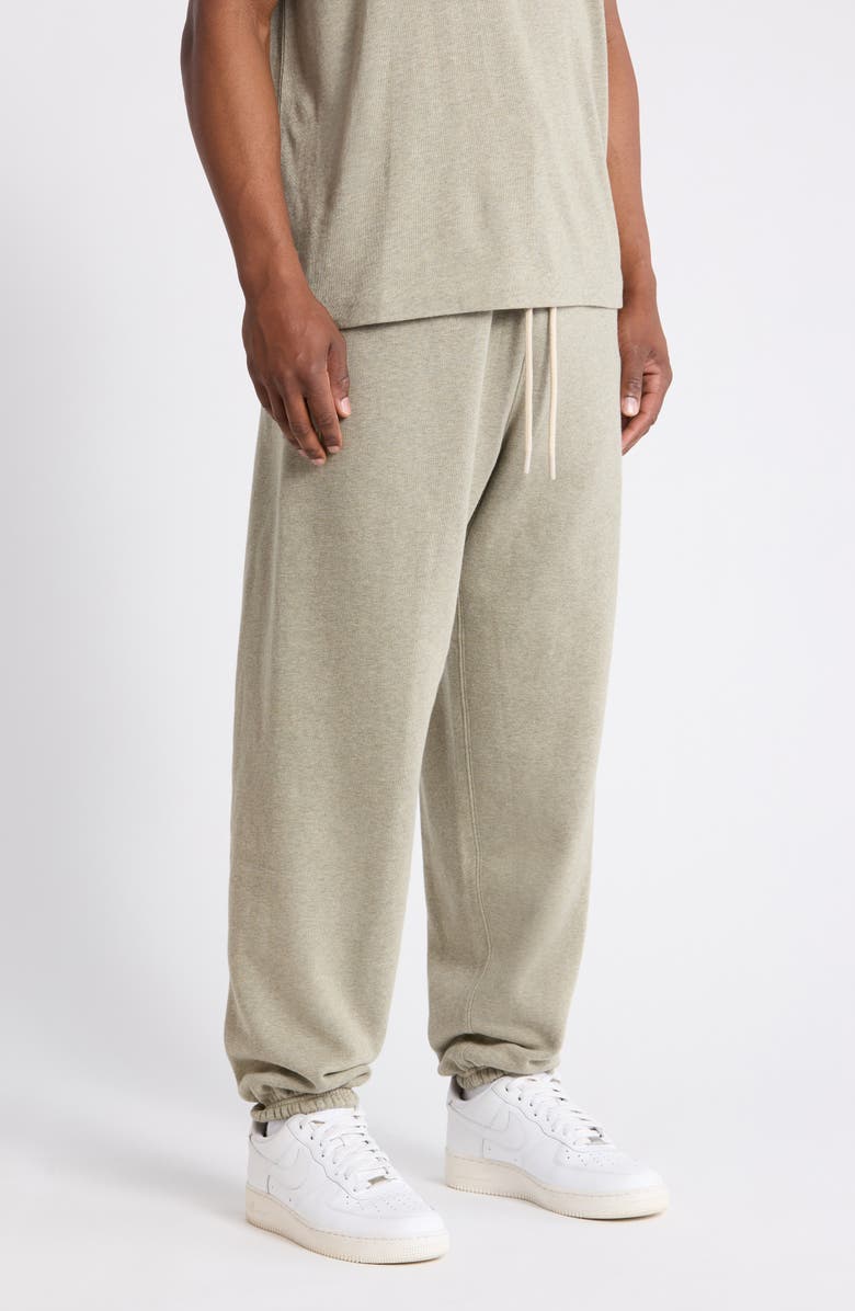 Fear of God Essentials Classic Fleece Sweatpants, Alternate, color, Seal Heather