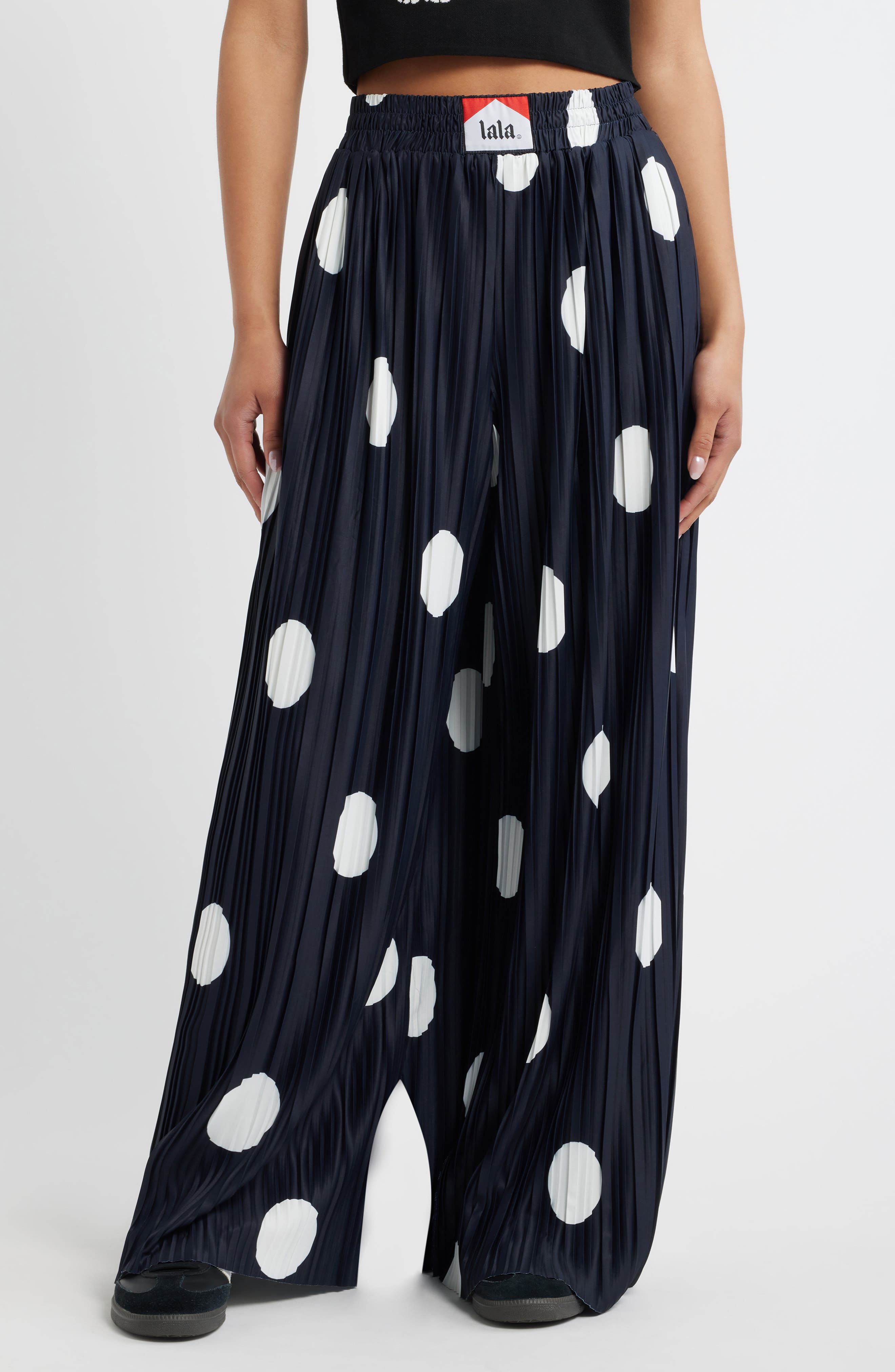 selected BLACK POLKA DOT