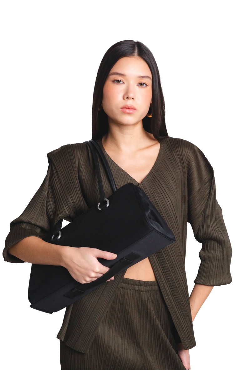 Esthera 5PM Nylon Shoulder Bag, Alternate, color, Black