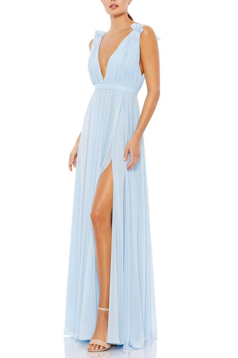 Women’s Sleeveless Pleated Deep V-Neck Chiffon Gown