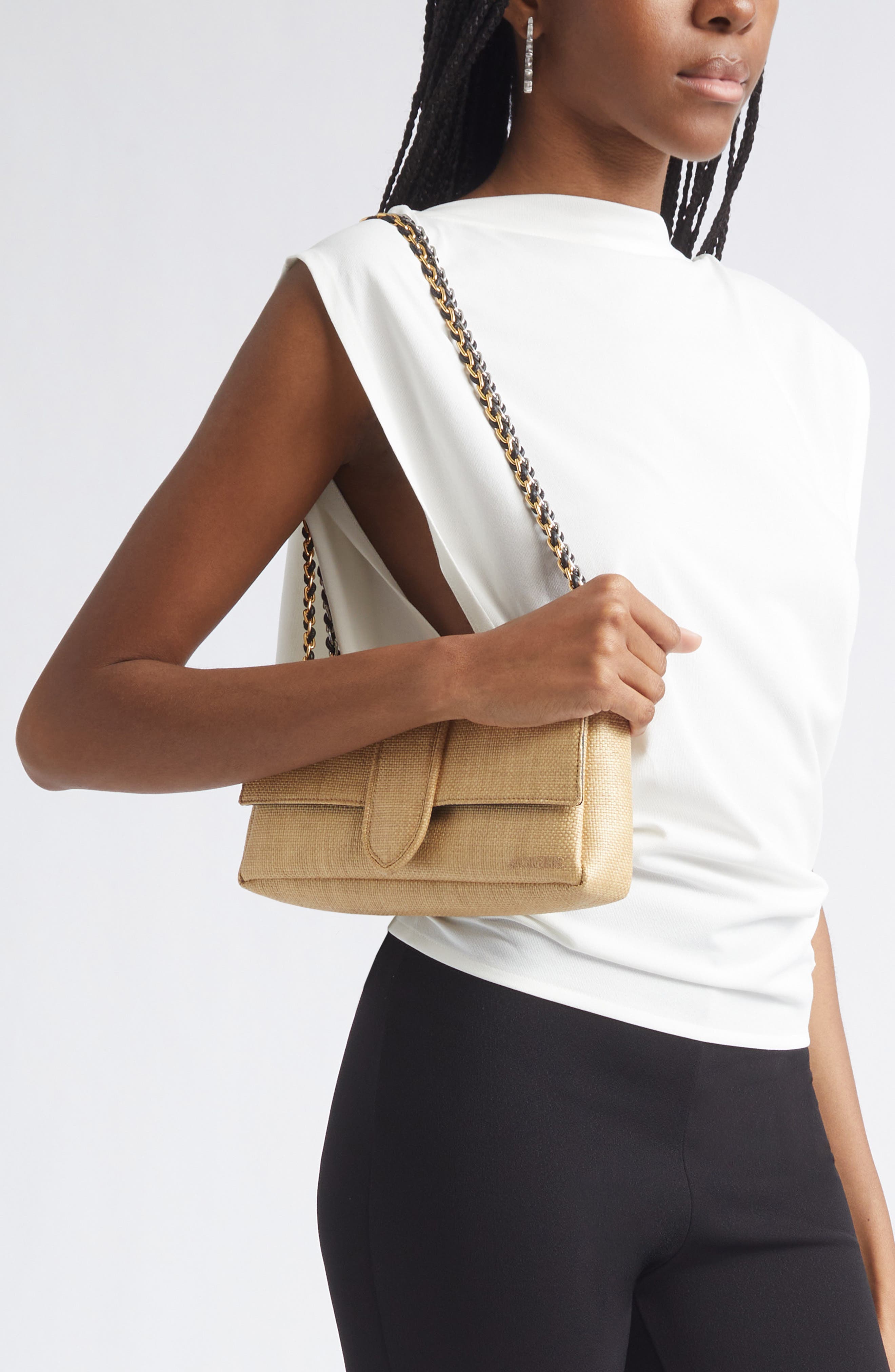 Jacquemus Le Bambino Raffia Effect Shoulder Bag, Alternate, color, Natural 142