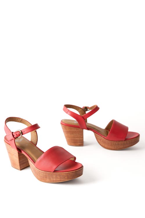 Fortress Hannah Platform Clog Sandal