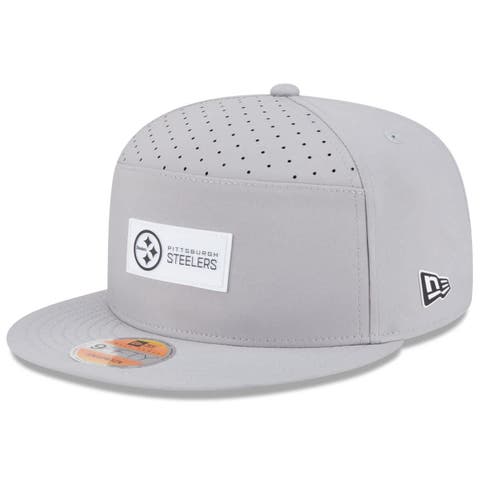 Men's New Era Gray Pittsburgh Steelers 2025 Sideline  Split Panel 9FIFTY Snapback Hat