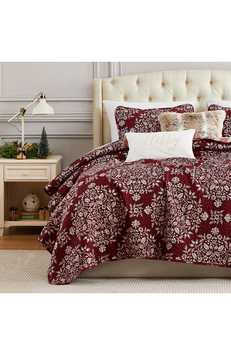 SOUTHSHORE FINE LINENS Christmas Carol Oversize Reversible Holiday Quilt Set, Alternate, color, Christmas Carol