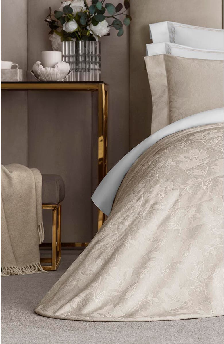 Togas Monterosso Bedcover, Alternate, color, 